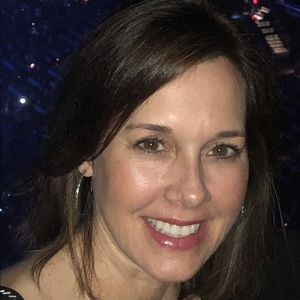 Meet your Posher, Stacy